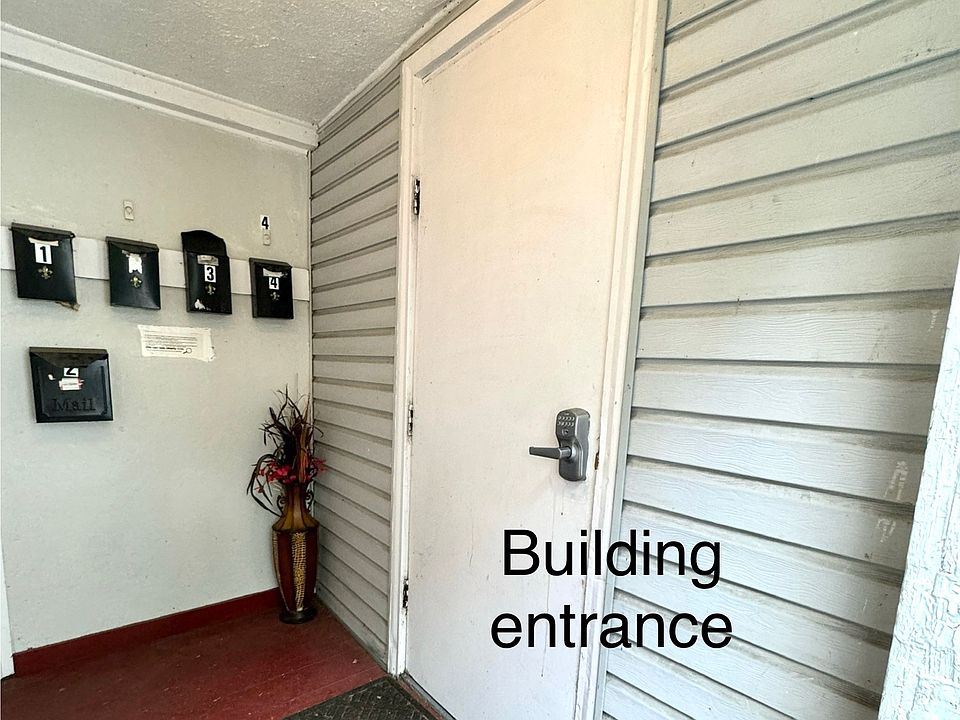 1st image of 2092 Lark St APT 4