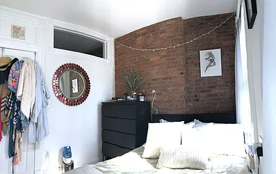 Rented by LJ Sloane Management