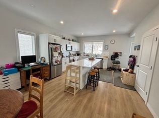 81 Pilgrim Ave, Winnipeg, MB R2M0L3