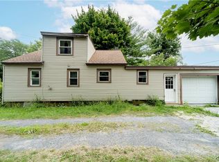 5591 Hamilton Rd, Jordan, NY 13080