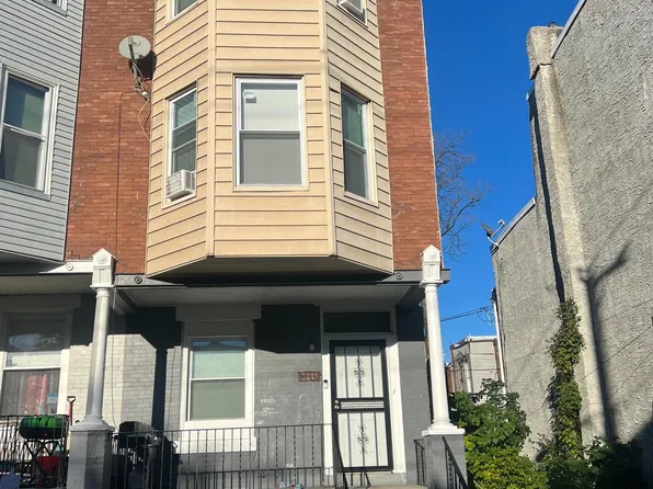 5811 Crittenden St, Philadelphia, PA 19138