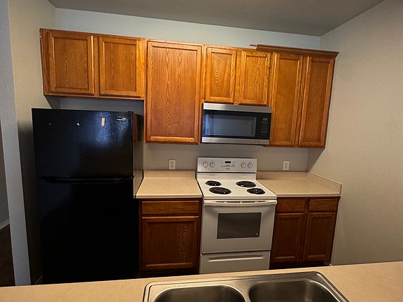 5th image of 10815 Mathom Lndg APT 3