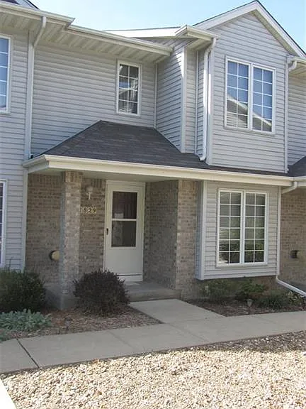 1829 Earl Rd — Photo 2
