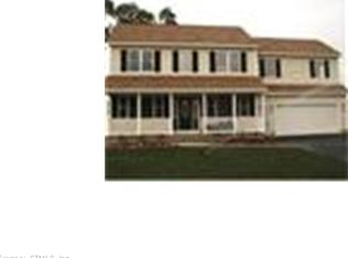 331 Naismith St, Springfield, MA 01104