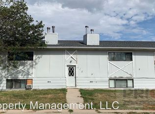 609 Trails Cir APT B, Gillette, WY 82718