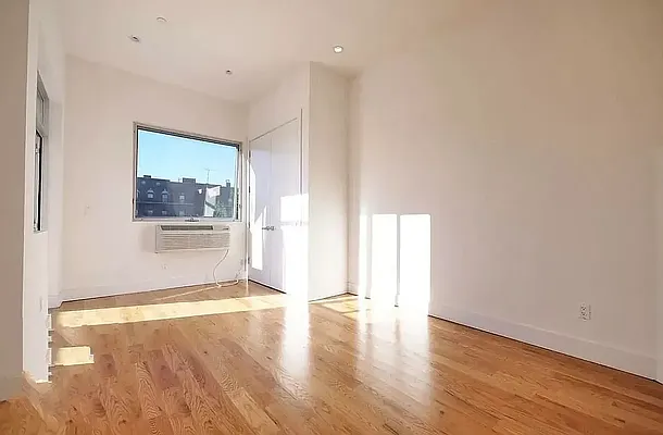 Rented by TorsX Inc | media 10