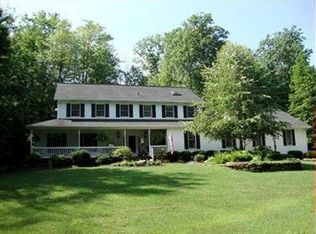 10080 Pinecrest Rd, Painesville, OH 44077