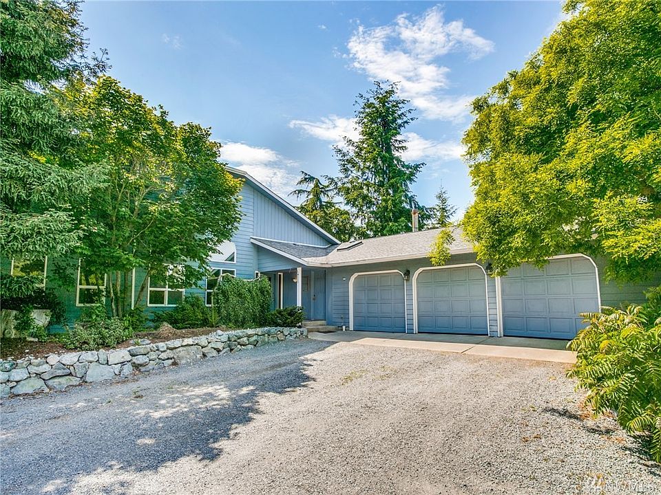 1st image of 3579 Camano Dr