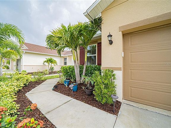 2nd image of 8842 Tuscany Isles Dr