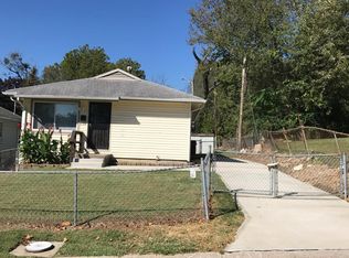 4508 Lawn Ave, Kansas City, MO 64130