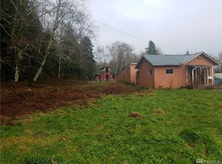 32 Fullerton Rd, Forks, WA 98331