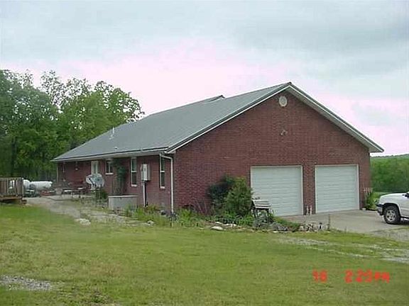 5th image of 16375 Violet Dr