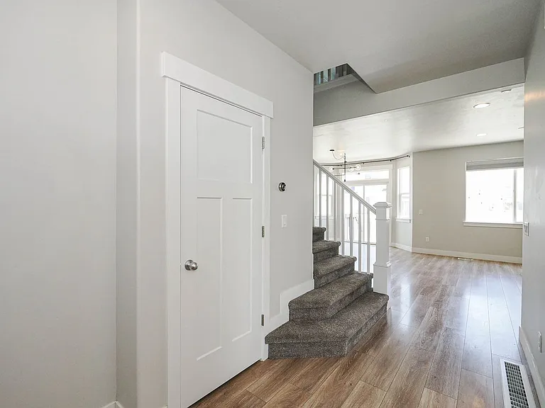 69 S Serrata Ln — Photo 28