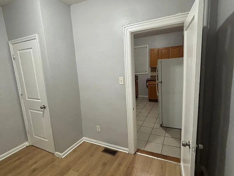 11 Dwight St #1 — Photo 19