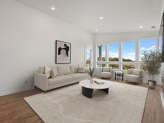5th image of 1625 Boxwood Dr Lot 22