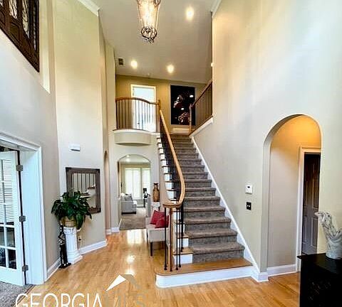 5th image of 4032 Ashland Cir