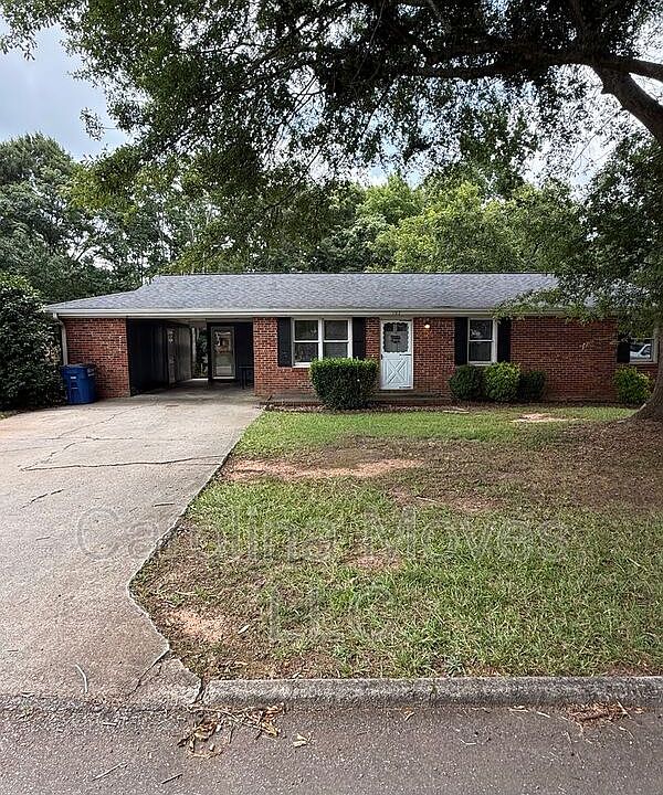 1st image of 107 Bismark Dr