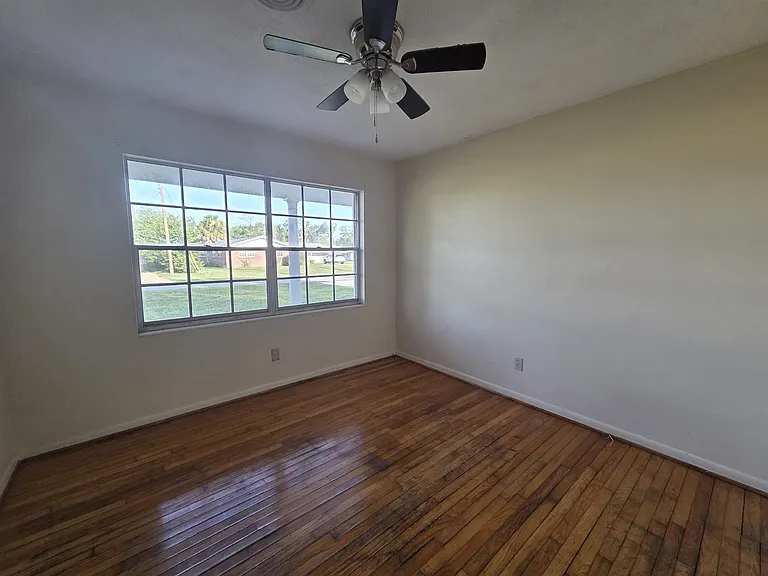104 Forest Cir — Photo 15