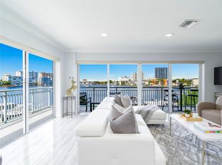 120 Golden Isles Dr APT 31B, Hallandale, FL 33009