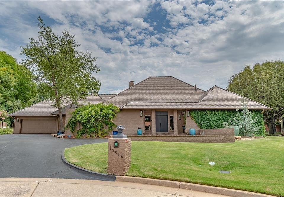 1st image of 12916 River Oaks Dr