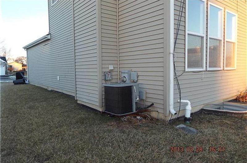 2nd image of 11312 S Highland Dr