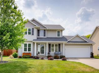 600 SE Westgate Dr, Waukee, IA 50263