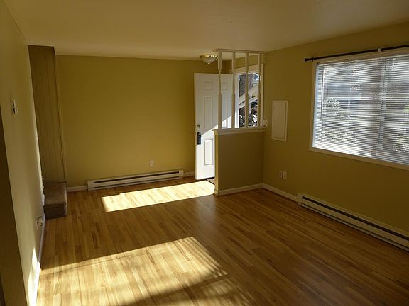 2nd image of 10604 10th Avenue Ct S