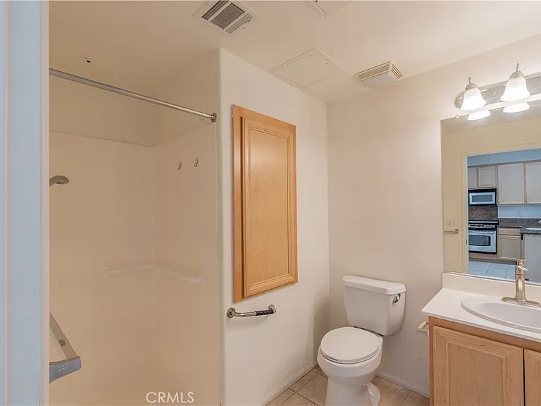 3550 Torrance Blvd #504 — Photo 7