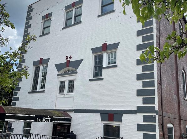 94 4th Ave Unit 213