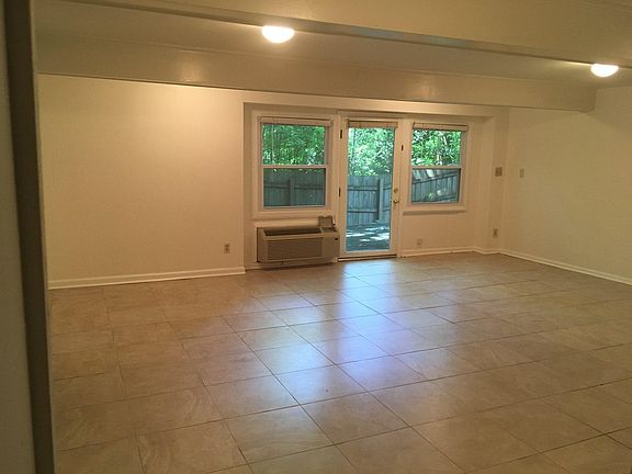 2nd image of 87 Laurel Forest Cir NE