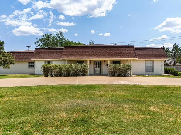 130 Bailey Ave, Dumas, TX 79029