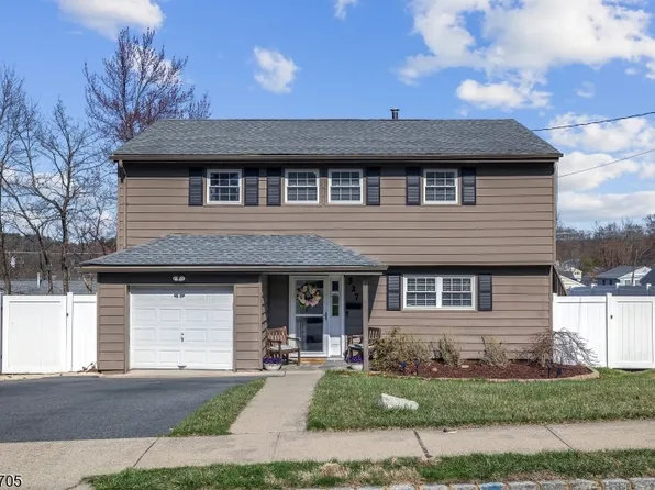 527 Herrick Dr, Rockaway Twp., NJ 07801