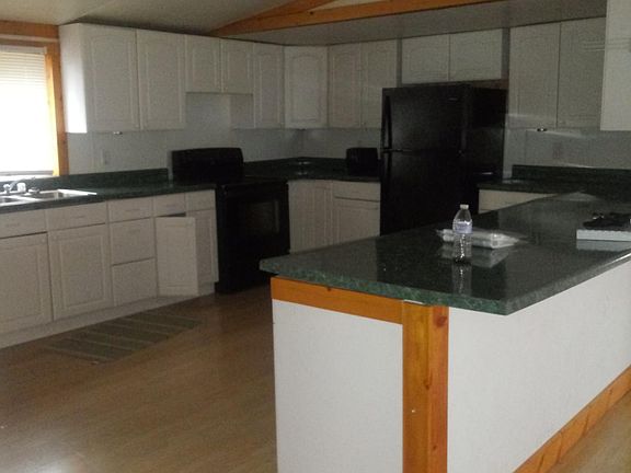 2nd image of 3 Butternut Dr