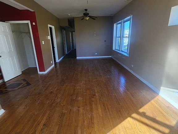 5th image of 852 E 88th St