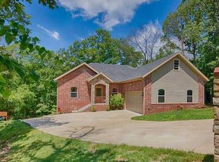6 S Brent Ln, Bella Vista, AR 72714