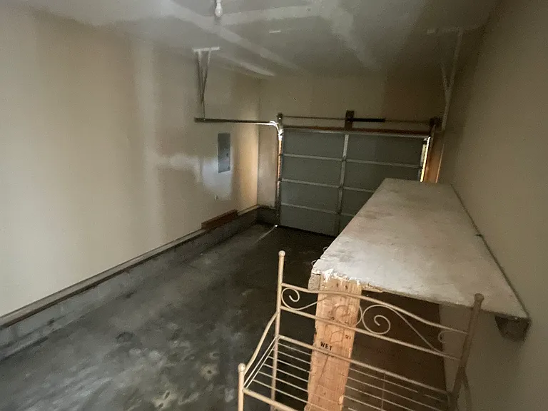 540 Indian Ave — Photo 6