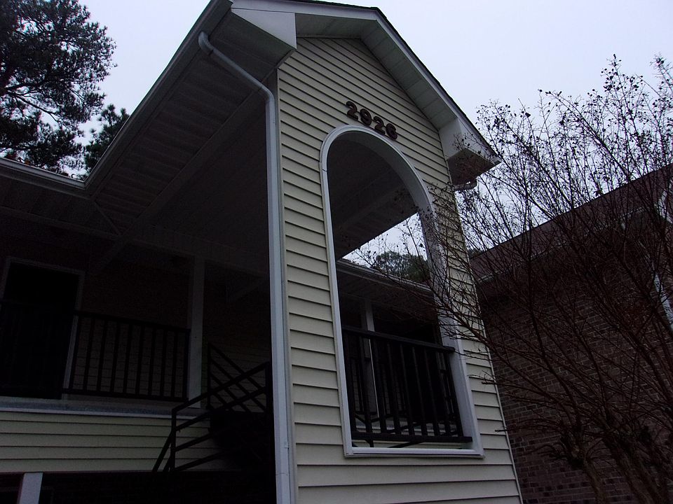 1st image of 2926 Mulberry Ln Unit B