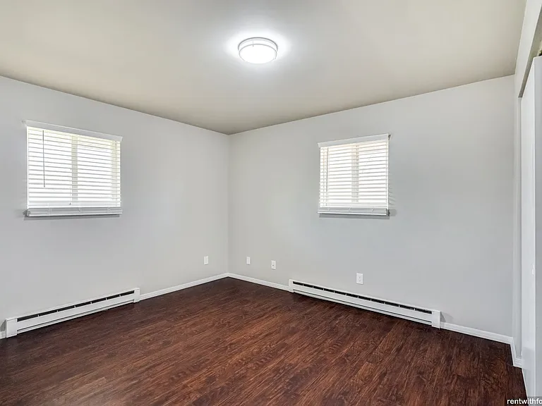 1105 Joyce St — Photo 5