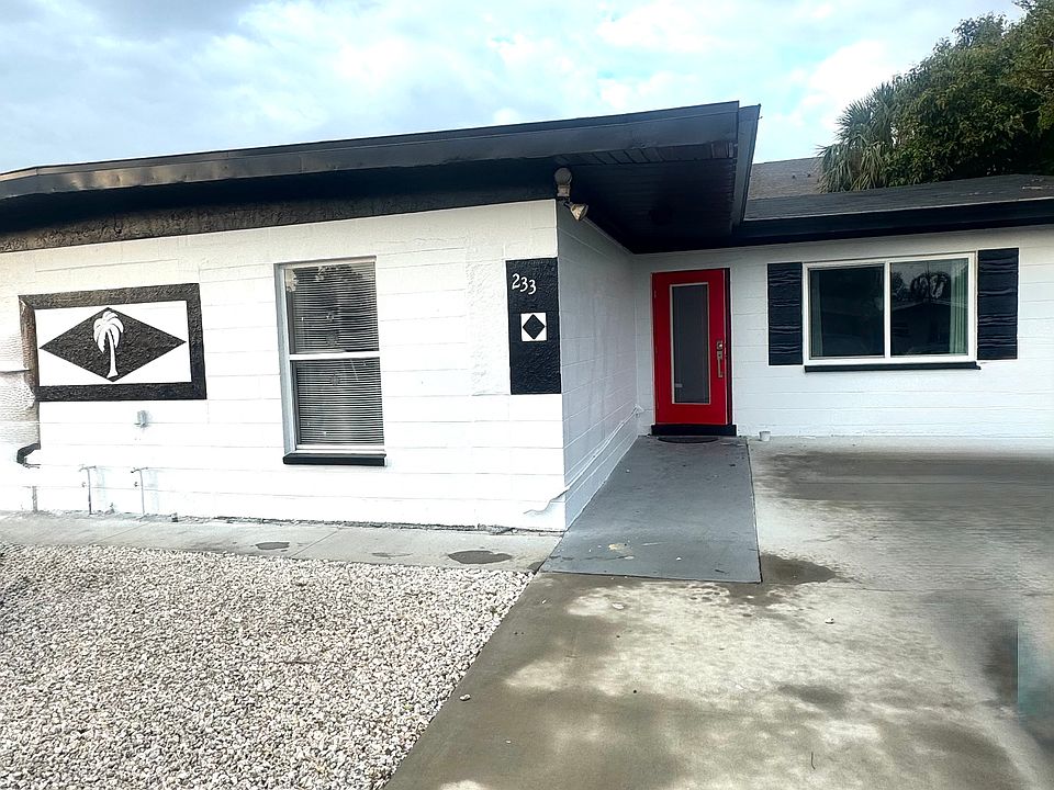 1st image of 233 38th Ave SE