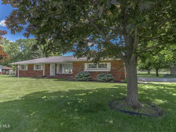 1155 S Lallendorf Rd, Oregon, OH 43616