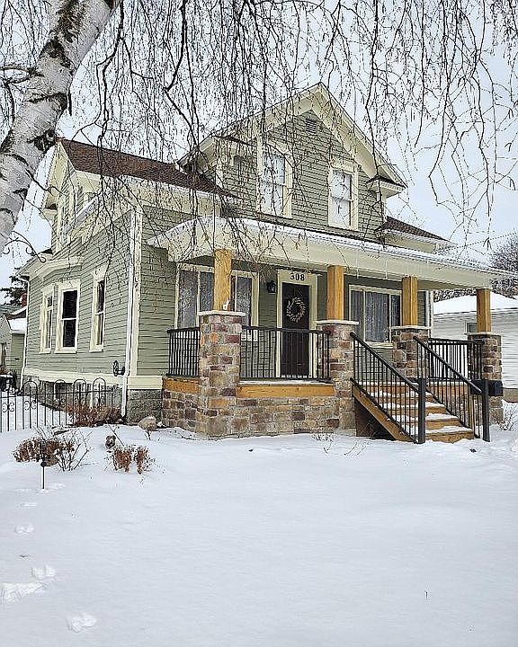 1st image of 308 W Ionia Ave