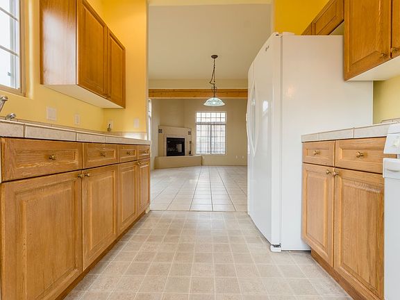 3rd image of 4266 Juniper Hill Ln
