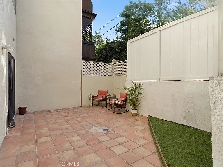 1277 S Beverly Glen Blvd #107 — Photo 5