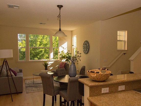 4th image of 7010 Santero Way