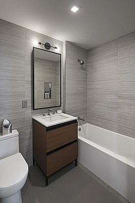 4th image of 582 Parkside Ave #15Y