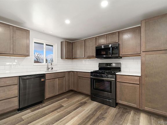 4th image of 10709 Upton Street