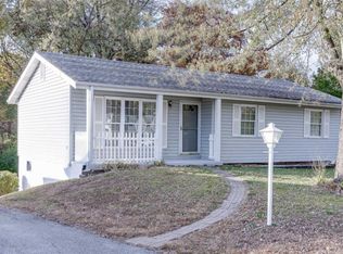 4887 Willdella Dr, House Springs, MO 63051