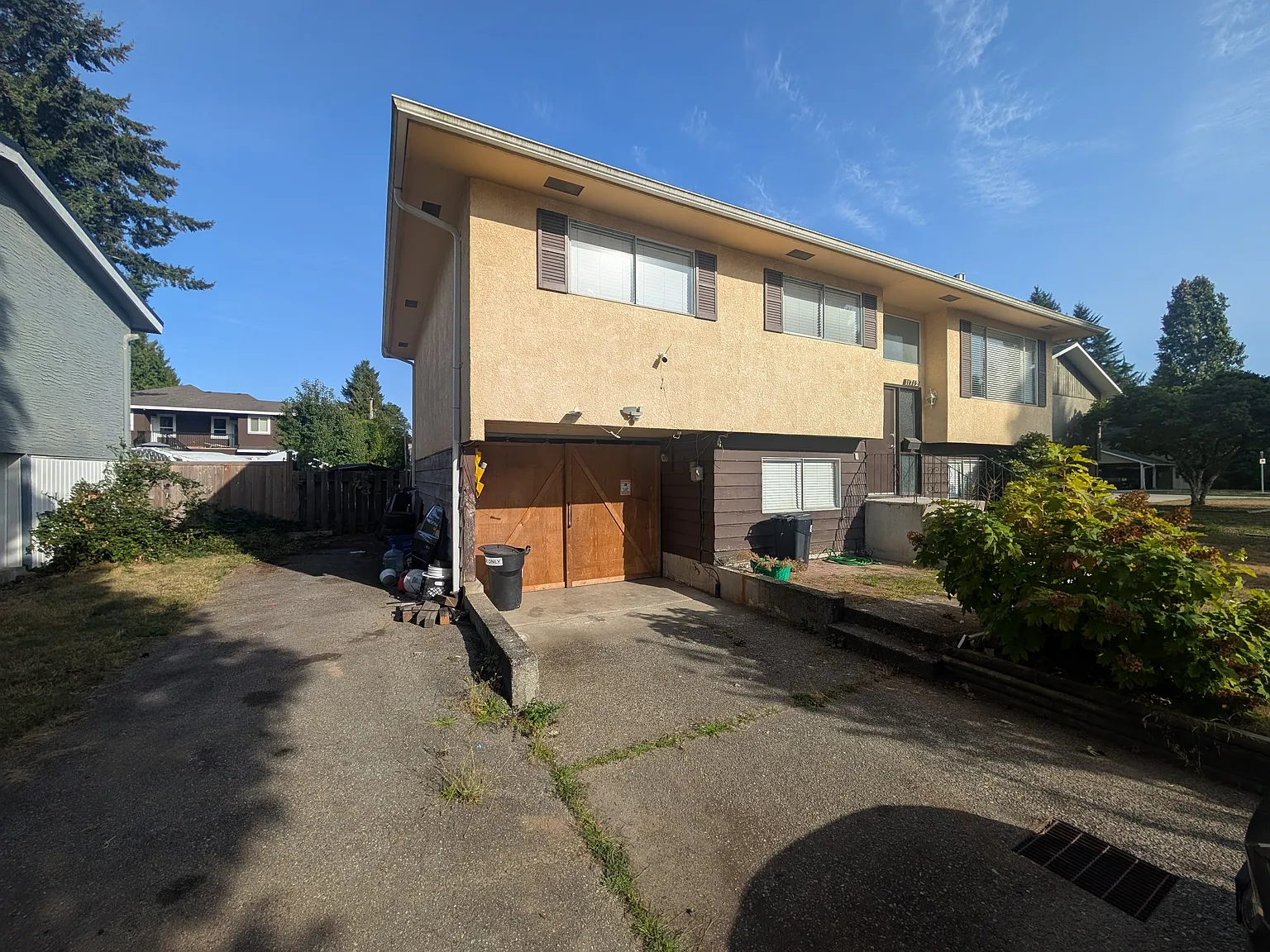 3 bed, 1.0 bath, $2,450 — Photo 2