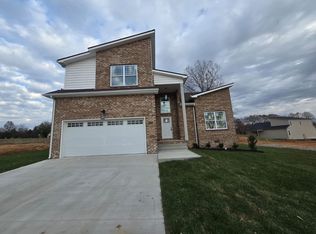 509 S Halifax Ct, Clarksville, TN 37040