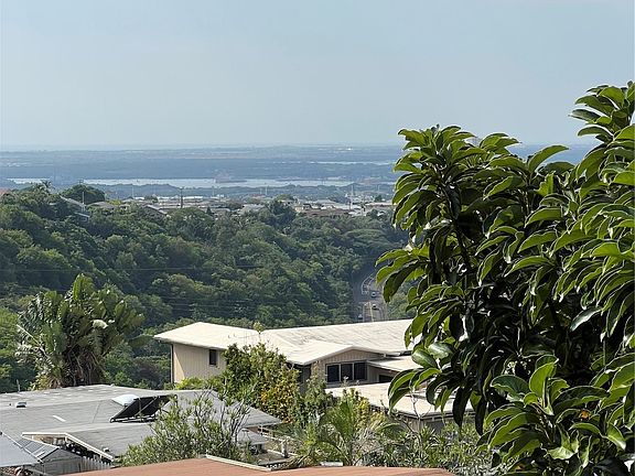 3rd image of 2274 Ailolo Pl